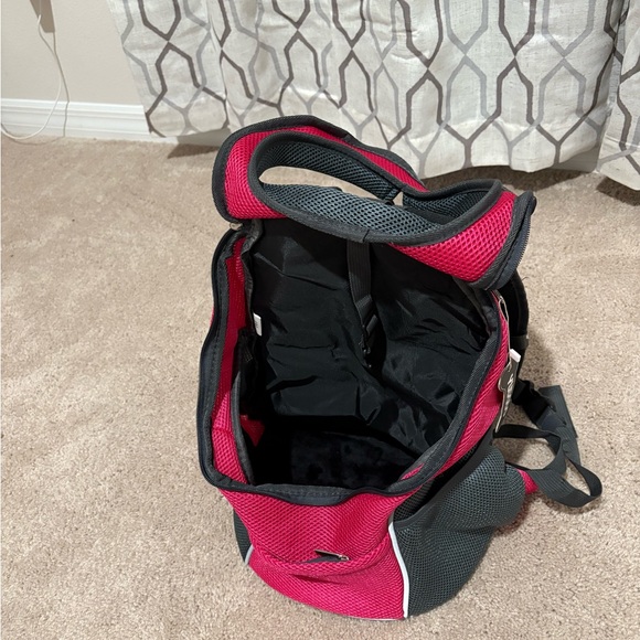 Small dog backpack carrier - Picture 3 of 5